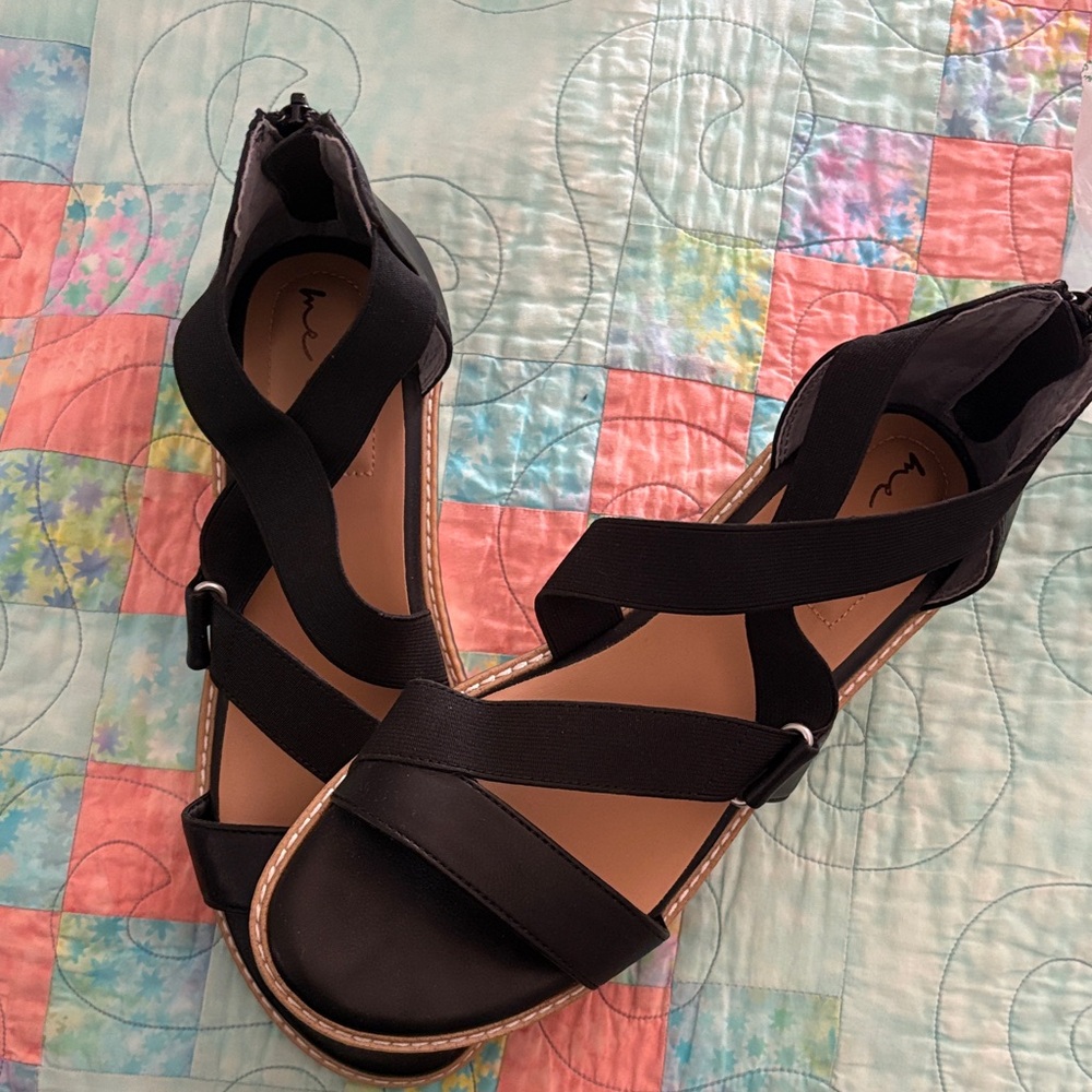 Me Too Elegant Black Sandals